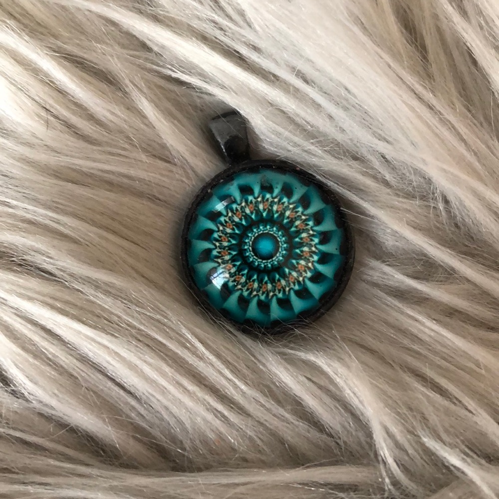 Pendant